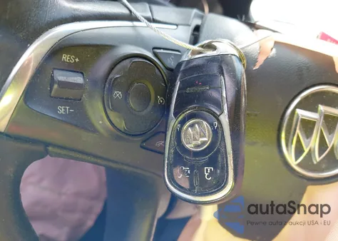 2018 Buick Lacrosse Essence z USA, uszkodzony, nr VIN 1G4ZP5SZXJU127260